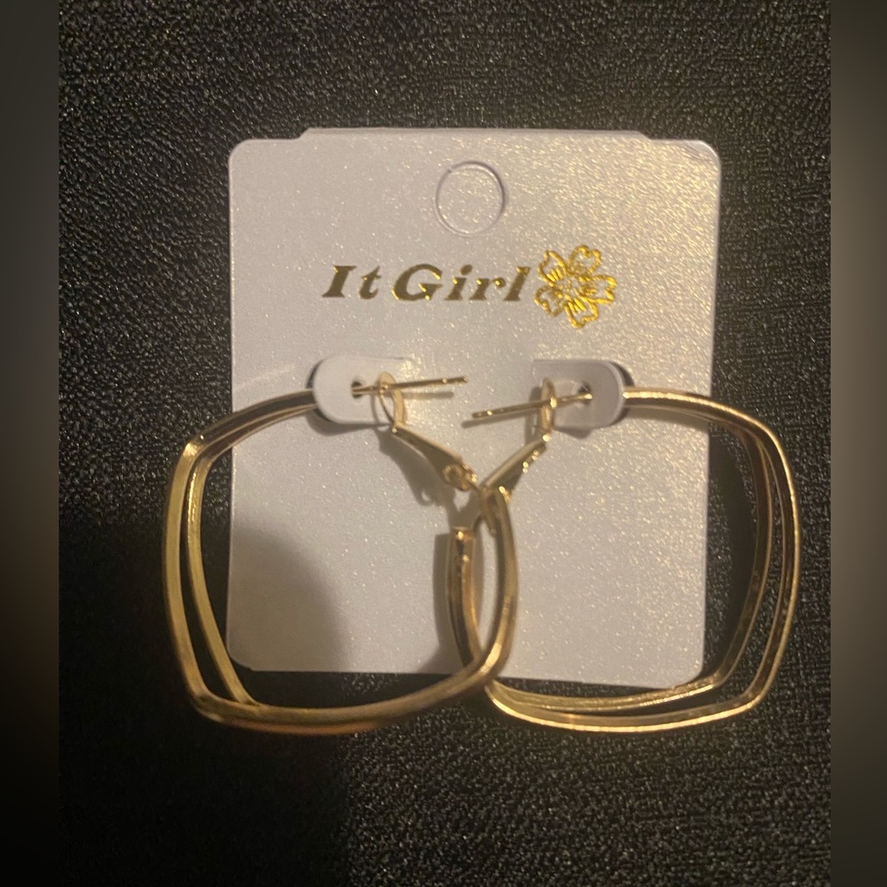 NEW gold color geometric hoop earrings